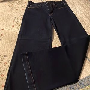 American Eagle wide Leg Jeans